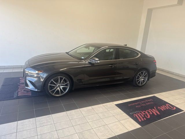 2023 Genesis G70 2.0T - 1