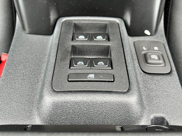 New 2025 Gray Ford Badlands image 34