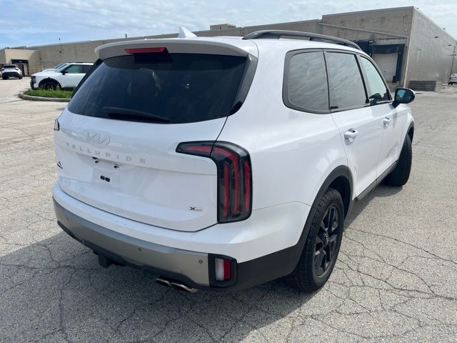 Certified Used 2023 White Kia SX X-Pro image 2