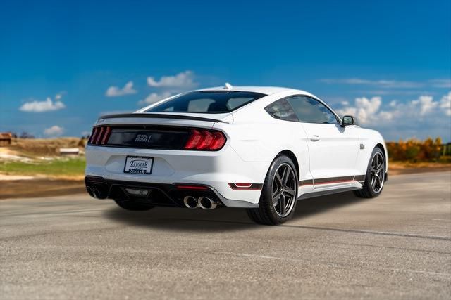 2022 Ford Mustang Mach 1 7