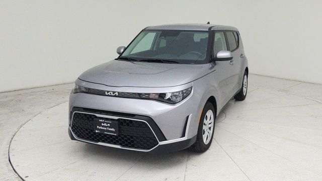2025 Kia Soul 2.0L LX IVT's photo
