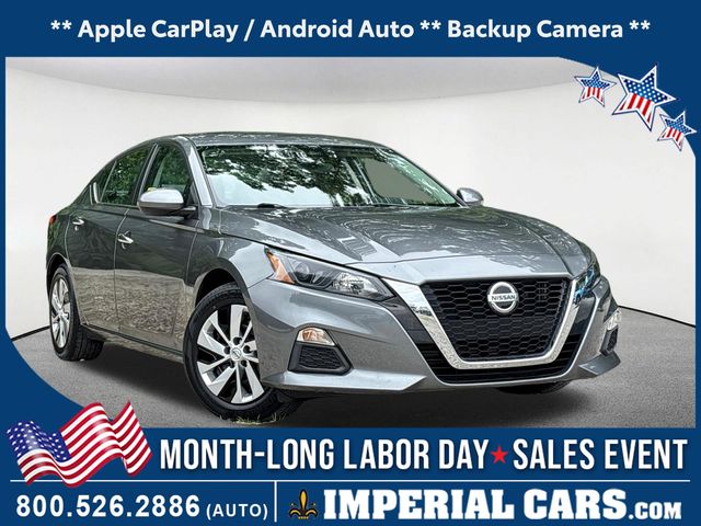 Gray (Gun Metallic) 2022 Nissan Altima Sedan Front-Wheel Drive Continuously Variable Transmission