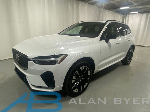 Crystal White Metallic 2026 Volvo XC60 SUV / Crossover All-Wheel Drive Automatic