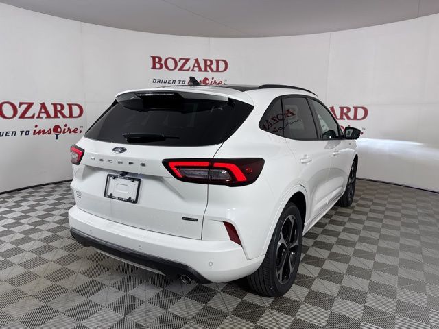 2025 Star White Metallic Tri-Coat Ford Escape ST-Line Elite AWD SUV