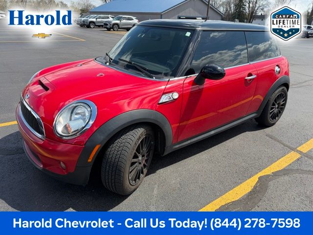 Chili Red 2010 MINI Cooper S Hatchback Front-Wheel Drive 6-Speed Automatic