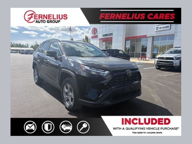 2025 Toyota RAV4 XLE AWD