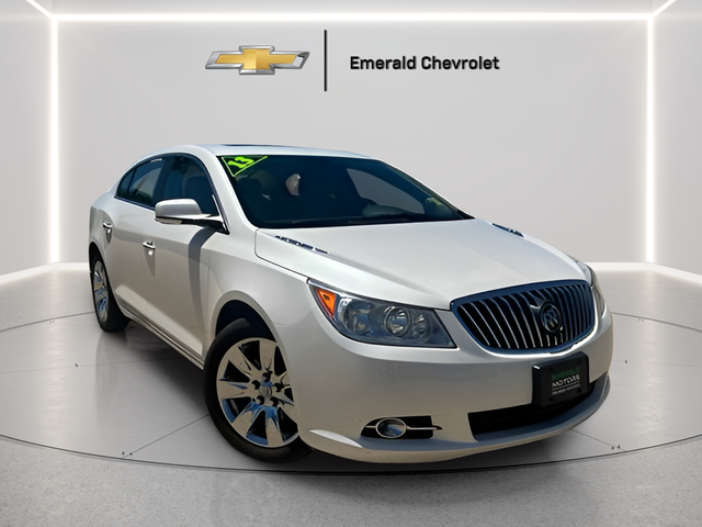 White Diamond Tricoat 2013 Buick LaCrosse Leather FWD Sedan Front-Wheel Drive 6-Speed Automatic