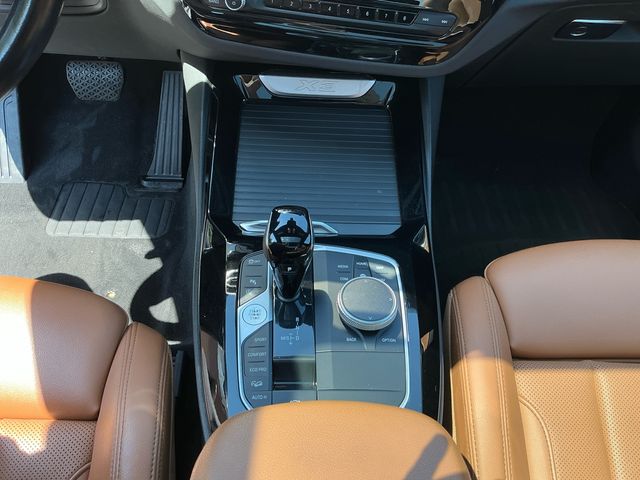 BMWX312