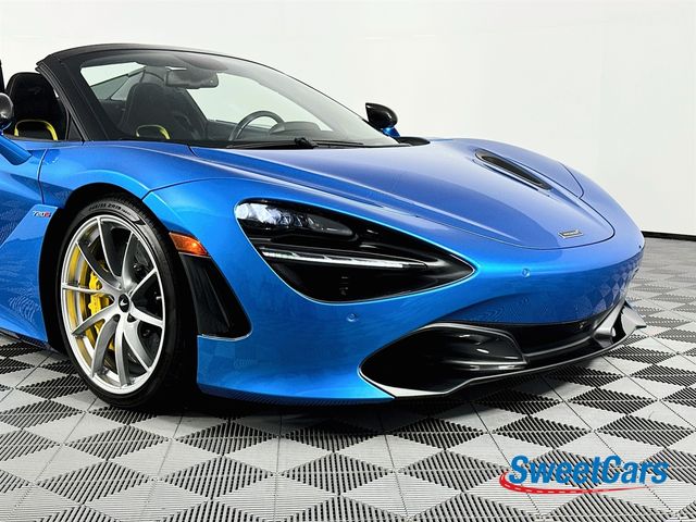 2022 McLaren 720S