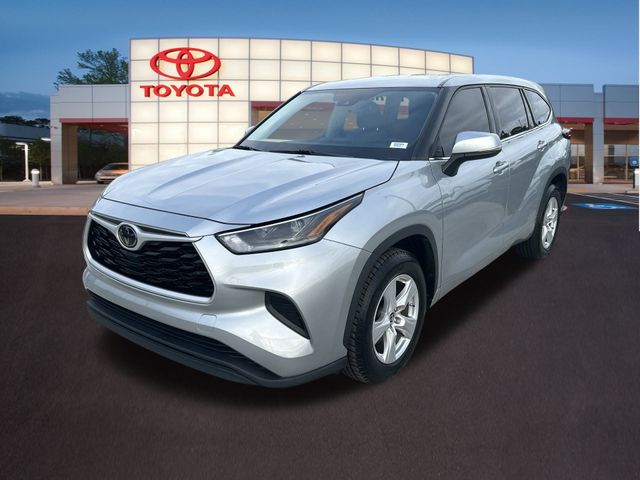 2021 Toyota Highlander L 28