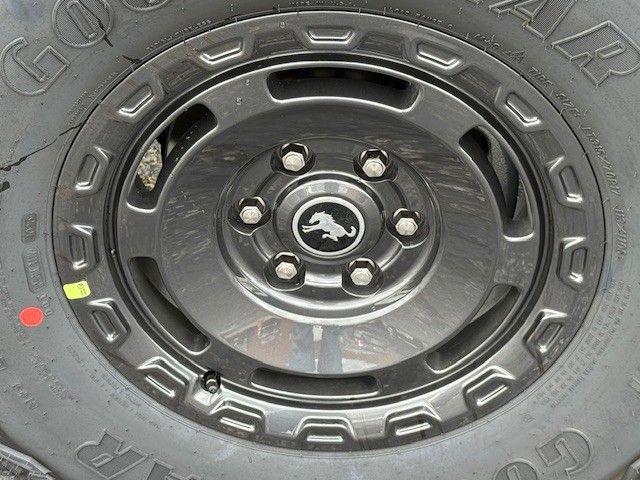 New 2025 Black Ford Base image 13