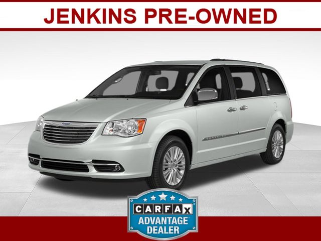 2014 Chrysler Town & Country S