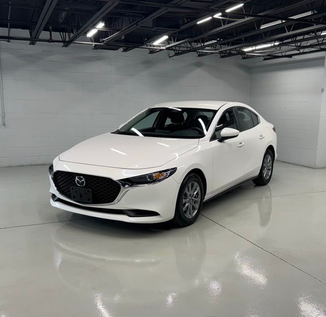 Snowflake White Pearl Mica 2025 Mazda MAZDA3 2.5 S Sedan FWD Sedan Front-Wheel Drive Automatic