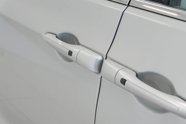 Used 2024 Chrysler Voyager Van