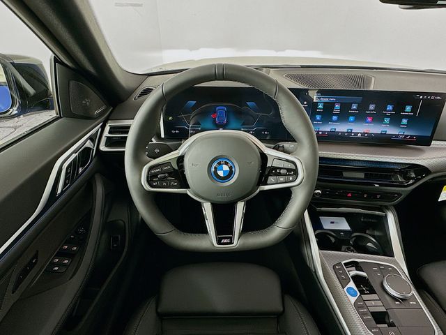 2025 BMW i4 xDrive40 11