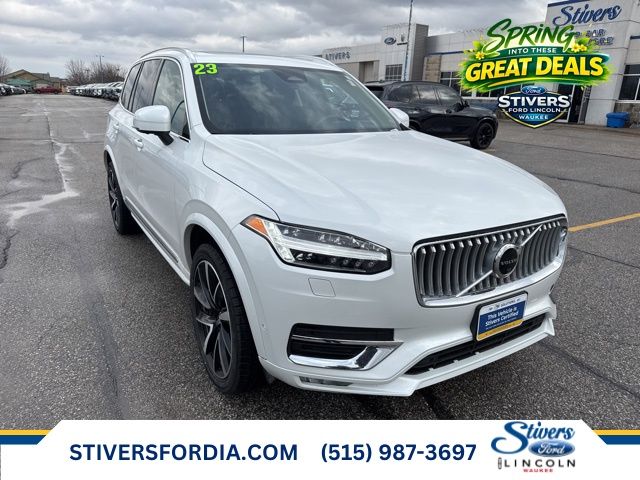2023 Volvo XC90 B6 Plus Bright Theme 6-Passenger AWD