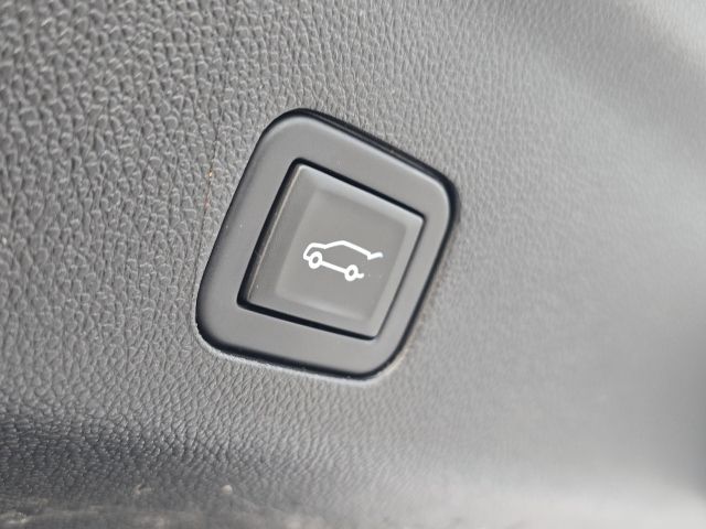 2024 GMC Yukon AT4:45470A