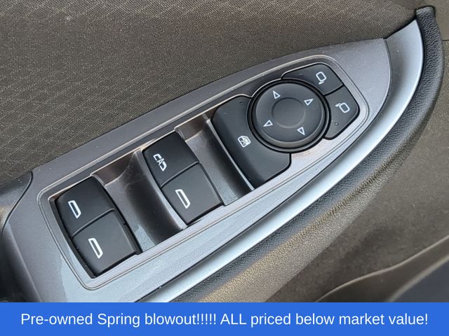 Used 2025 Summit White Chevrolet LT image 22