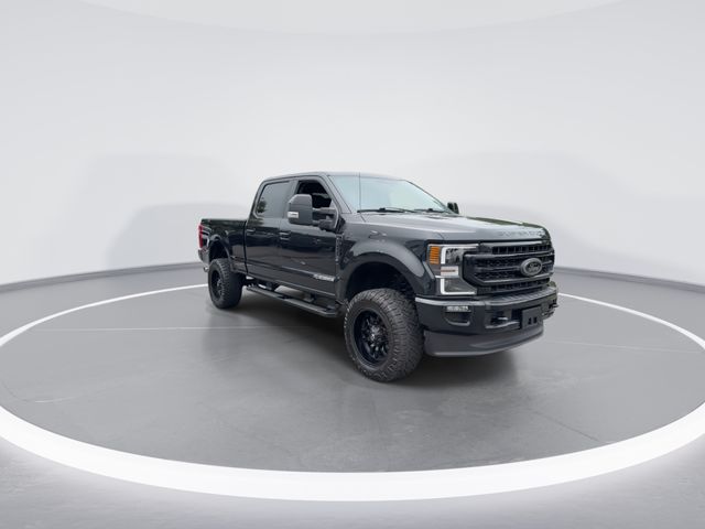 Used 2020 Black Ford Lariat image 2