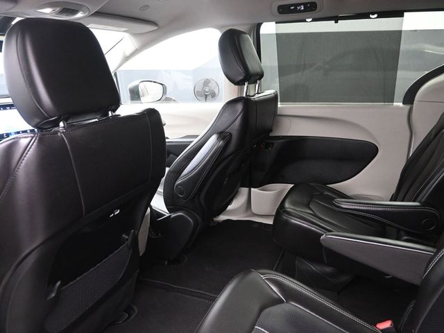 used 2023 Chrysler Pacifica car, priced at $24,653