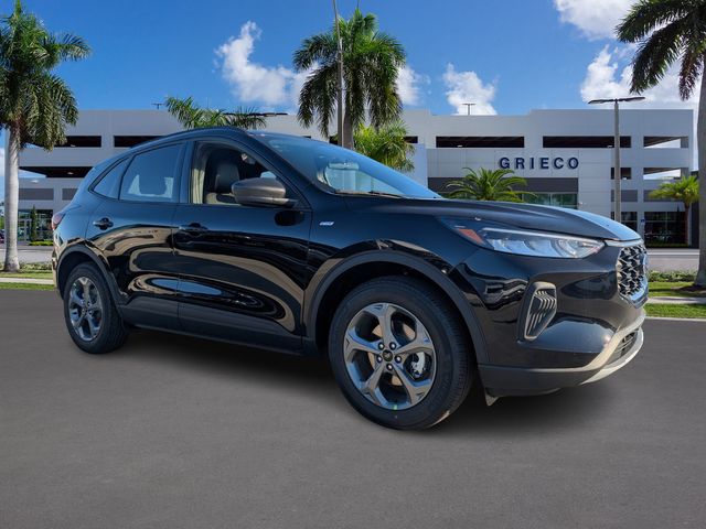 Agate Black Metallic 2026 Ford Escape SUV / Crossover Front-Wheel Drive 8-Speed Automatic