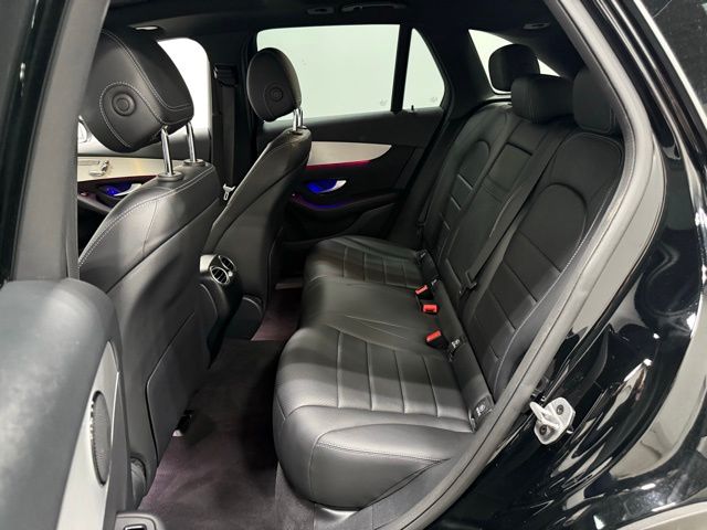 2022 Mercedes-Benz GLC GLC 300 photo