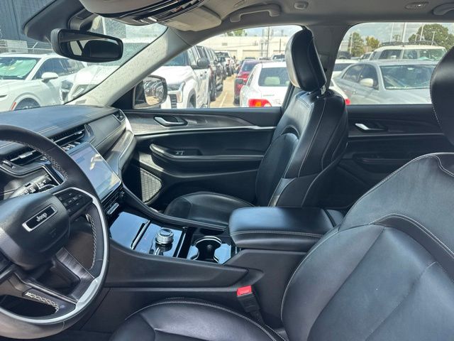 2023 Jeep Grand Cherokee Limited White at Classic Elite Chevrolet Sugar Land
