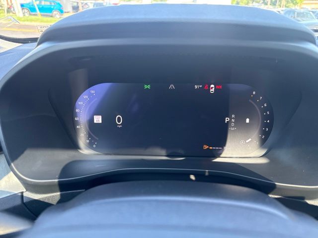 Used 2024 Volvo XC40 SUV