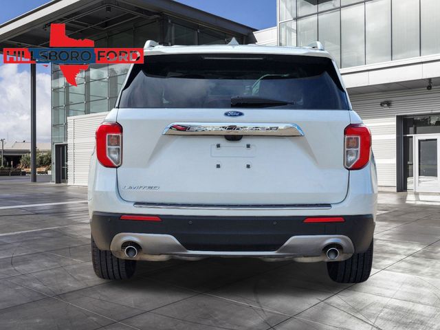 2021 White Ford Explorer Limited RWD SUV