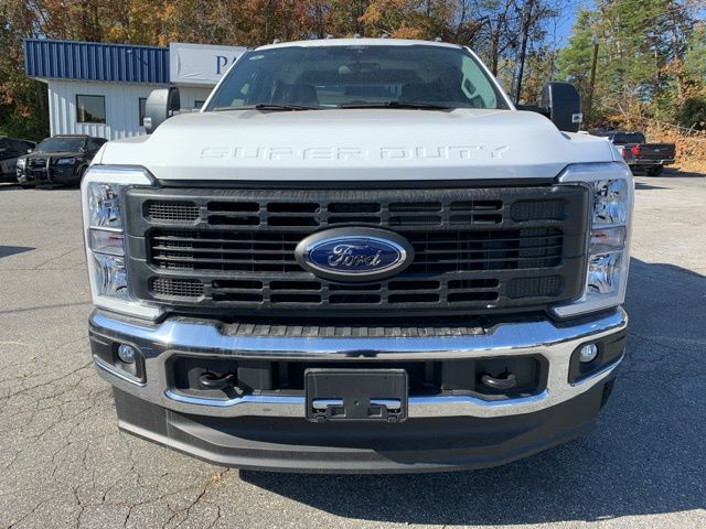 2024 Ford F-350SD XL 8