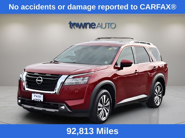 2022 Nissan Pathfinder SL 4WD