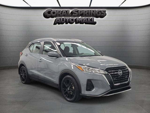 2022 Nissan Kicks SV