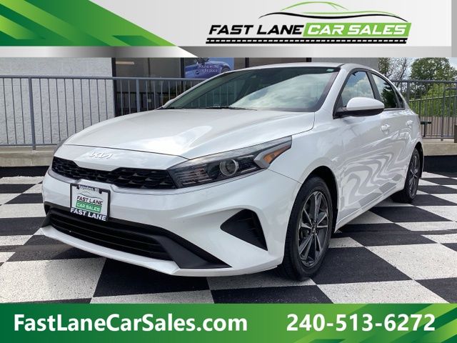 2024 Kia Forte LXS FWD