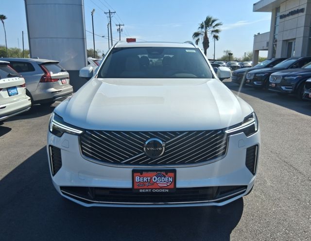 New 2026 Crystal White Pearl Volvo T8 Plus image 2