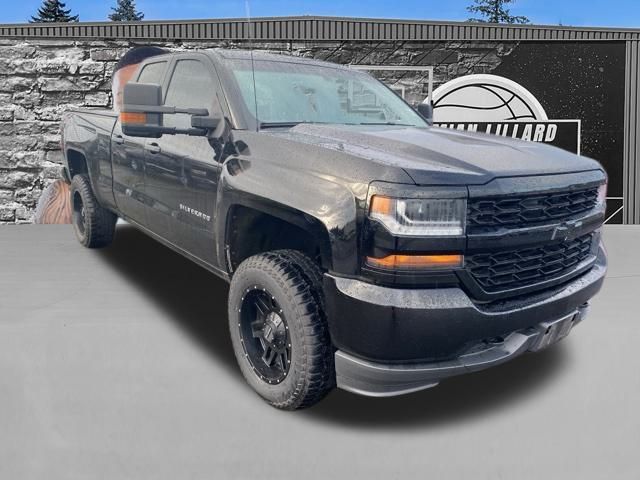 2018 Chevrolet Silverado 1500 Custom Double Cab 4WD
