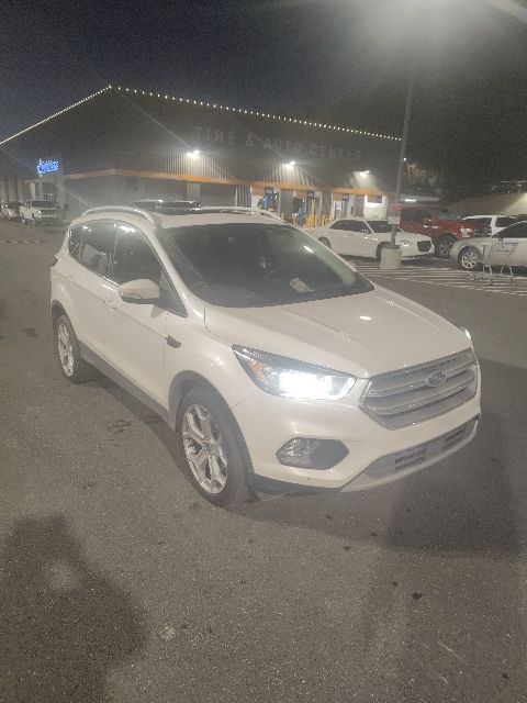 2019 Ford Escape Titanium 2