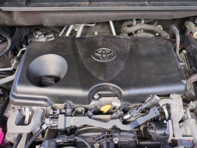 used 2020 Toyota Highlander Hybrid car, priced at $32,481