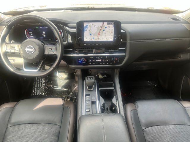 Used 2025 Nissan Pathfinder SUV