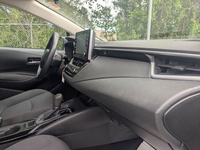 2021 Toyota Corolla LE Silver at Davis Toyota of Orangeburg