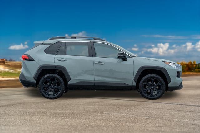 2020 Toyota RAV4 TRD Off Road 8