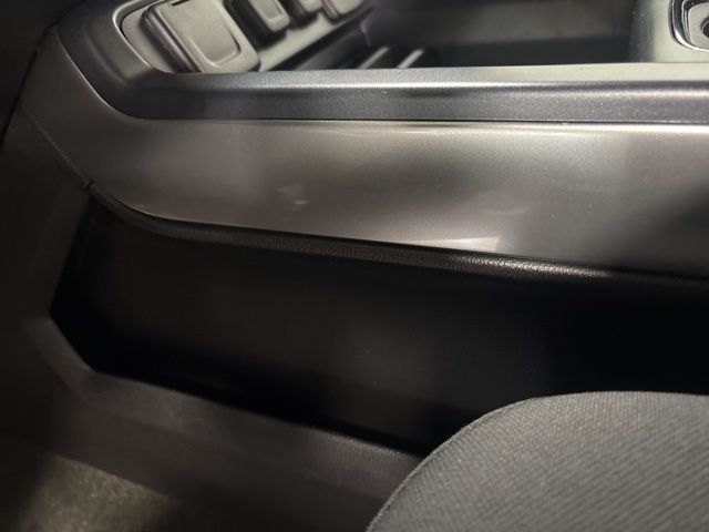 2017 Chevrolet Silverado 1500 LT photo
