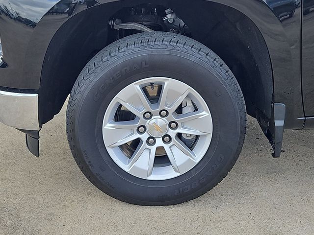 Used 2025 Black Chevrolet LT image 10
