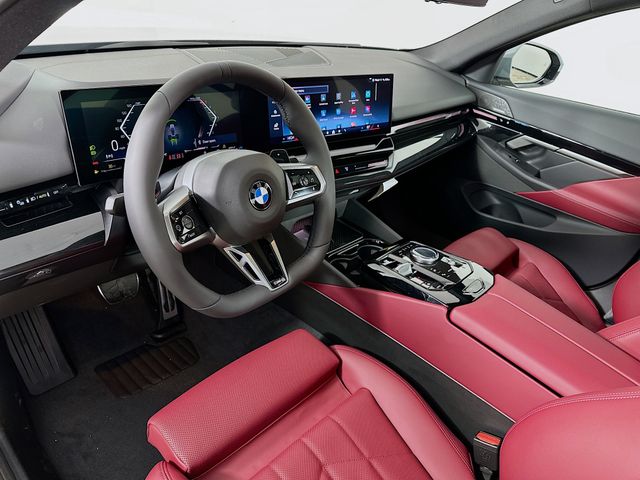 2025 BMW 5 Series 530i xDrive 9