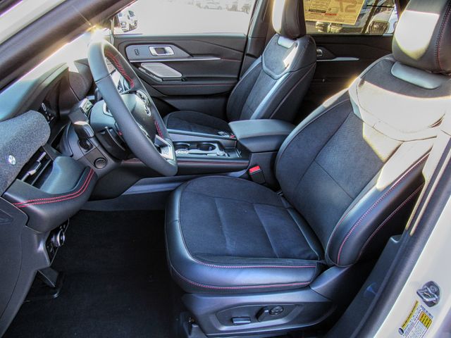 2025 Ford Explorer ST:167976A