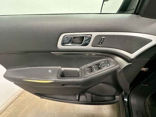 2015 Ford Explorer XLT Black at Luther Ford