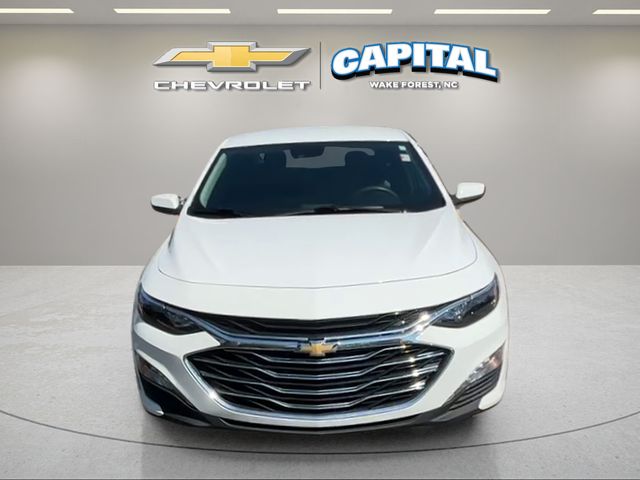 Used 2025 White Chevrolet LT image 8