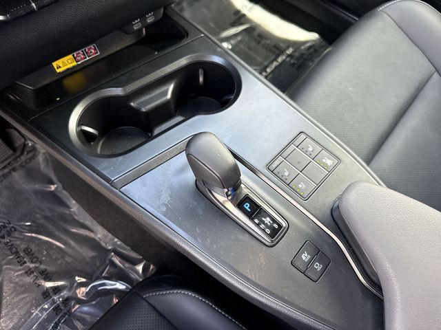 2025 Lexus UX - $37,998