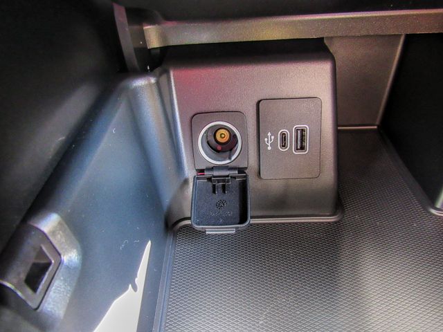 Photo of 2025 Ford Explorer Active in Dallas, GA - 13,  2025 Ford Explorer Active:167664