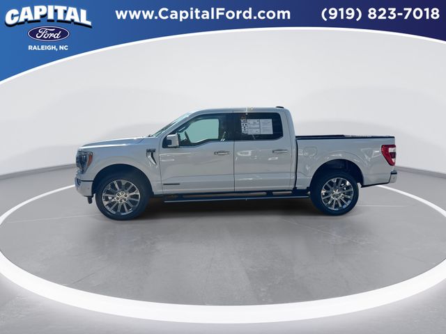 Used 2021 White Ford Limited image 5