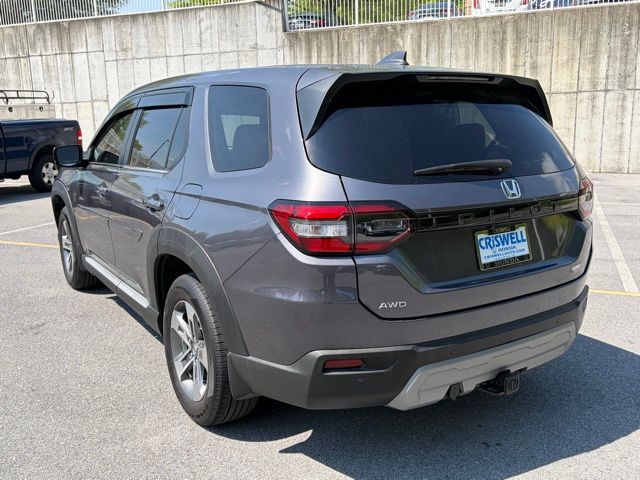 used 2025 Honda Pilot car, priced at $43,895